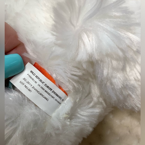 Wild Republic Plush White Arctic Fox Stuffed Animal Toy - Picture 10 of 13